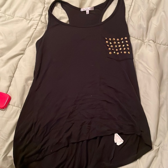 Black tank with studded pocket - Picture 1 of 3